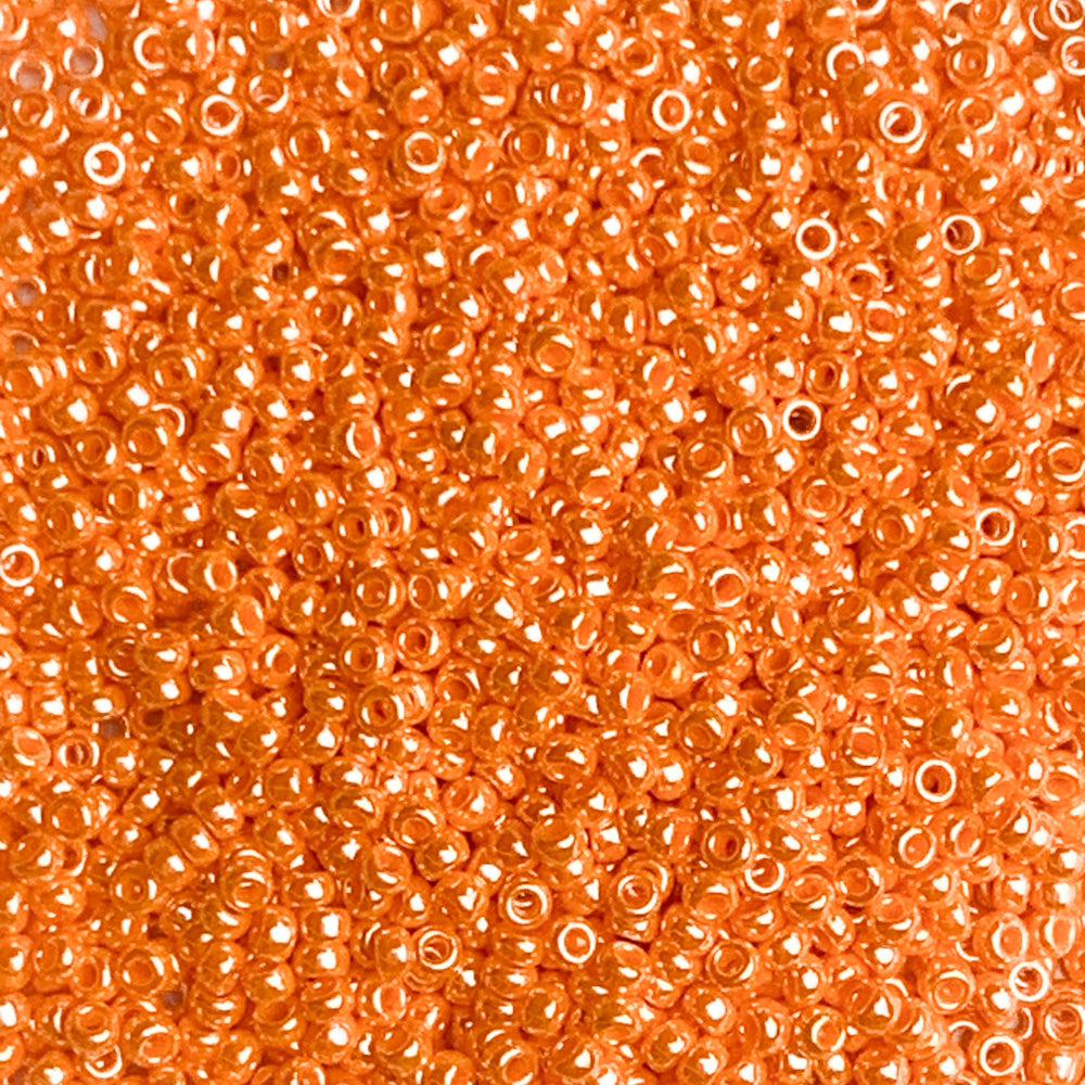 Creamcicle - Miyuki Round Seed Beads (0423) | 11/0 Light Orange Luster Finish | 10g