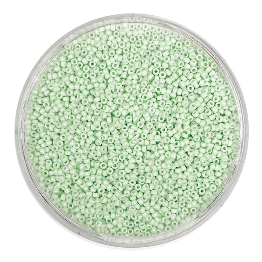 NEW | Mint Condition - Miyuki Round Seed Beads - 11/0 - 3318 - Green